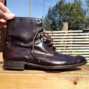 Valentino Paul Smith Men's Wingtip Boots. Size 10.5 US, 44.5 Brown Leath…